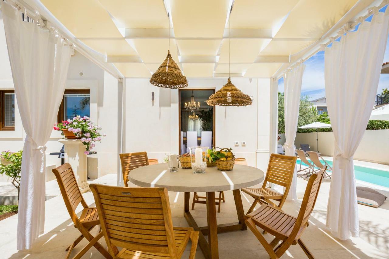 Villa Raphael Авола Экстерьер фото